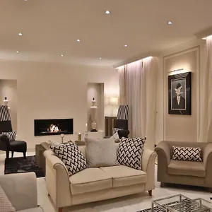 4* Hotel Jolanda